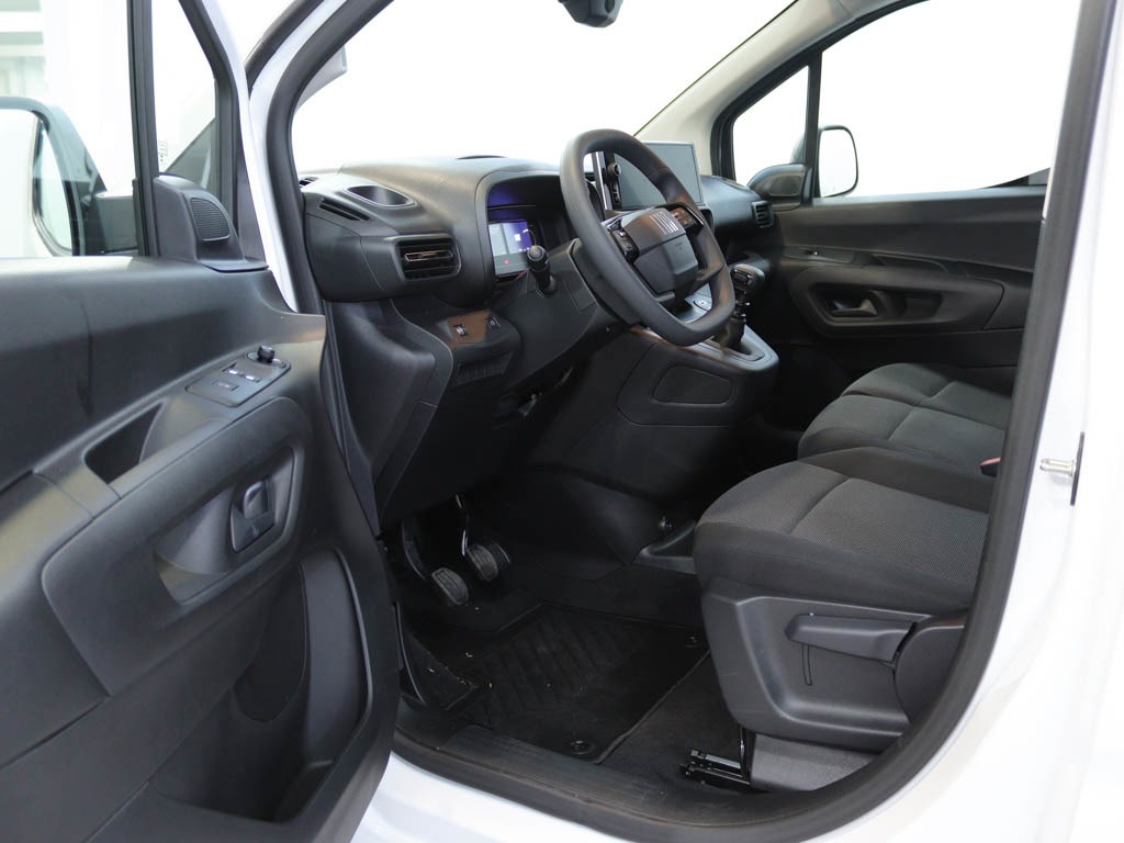 fiat-doblo-2026-diesel-1499cc