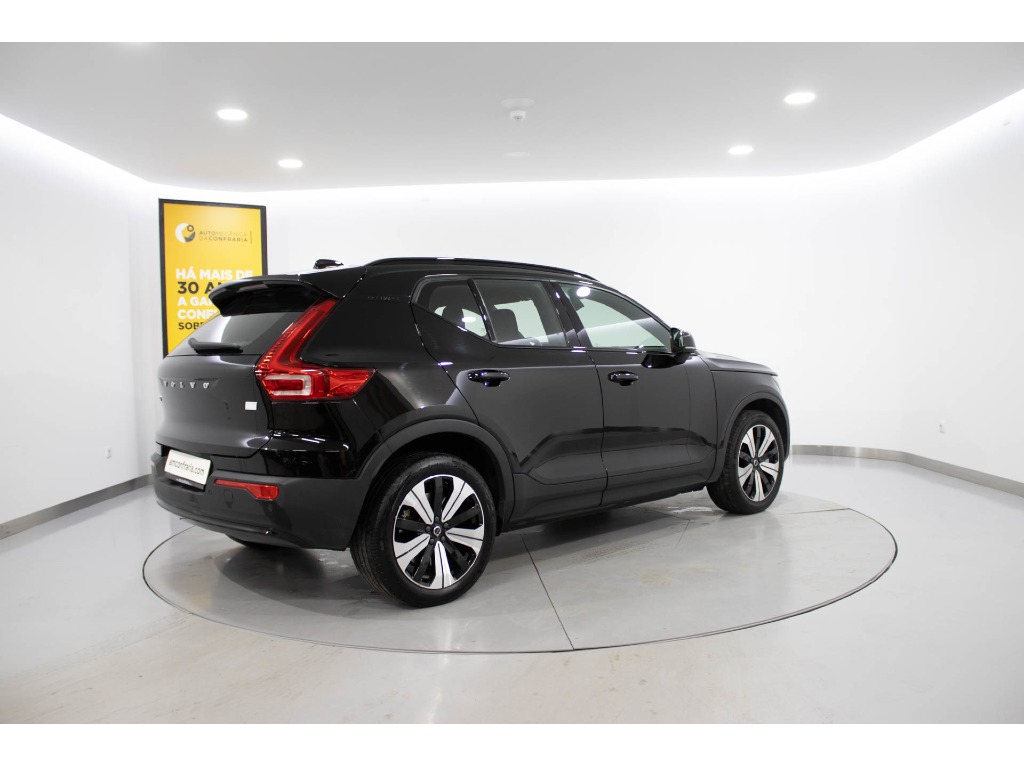 volvo-xc40-2023-eletrico-0cc