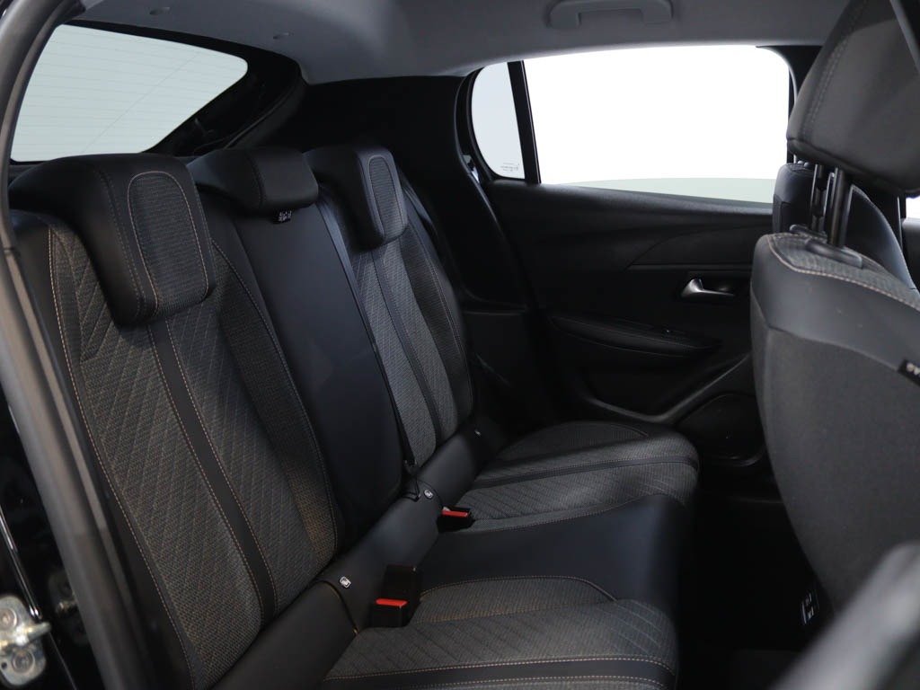 peugeot-208-2025-gasolina-1199cc
