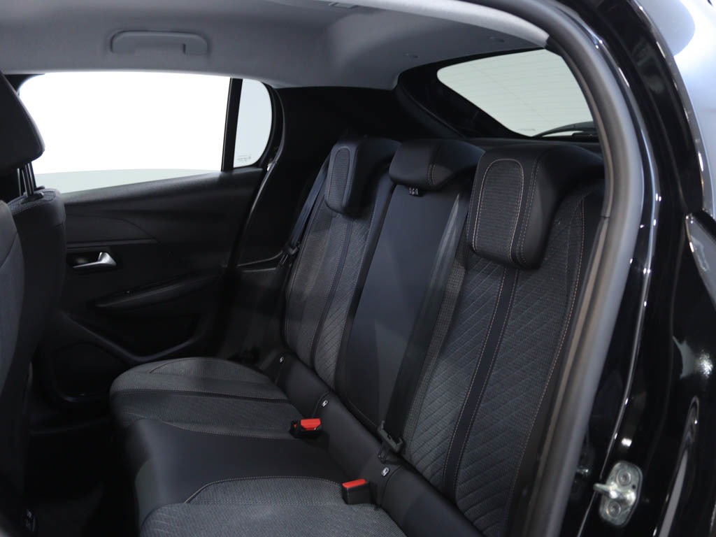 peugeot-208-2025-gasolina-1199cc