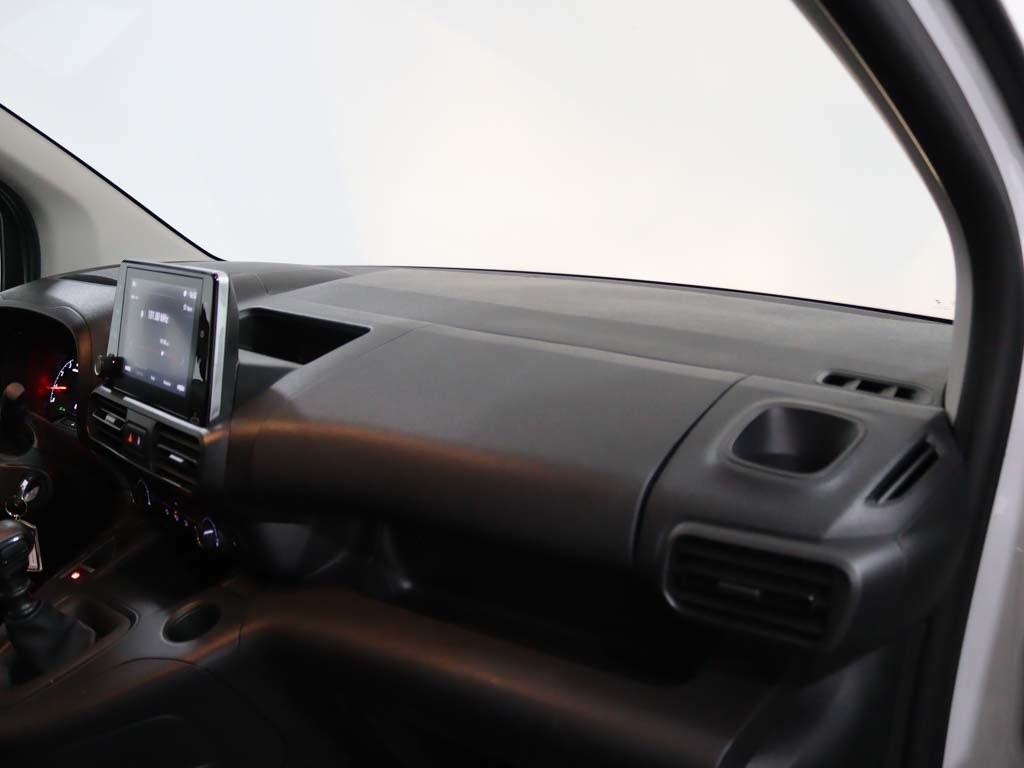 opel-combo-2023-diesel-1499cc