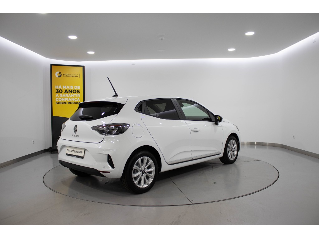 renault-clio-2025-diesel-1461cc