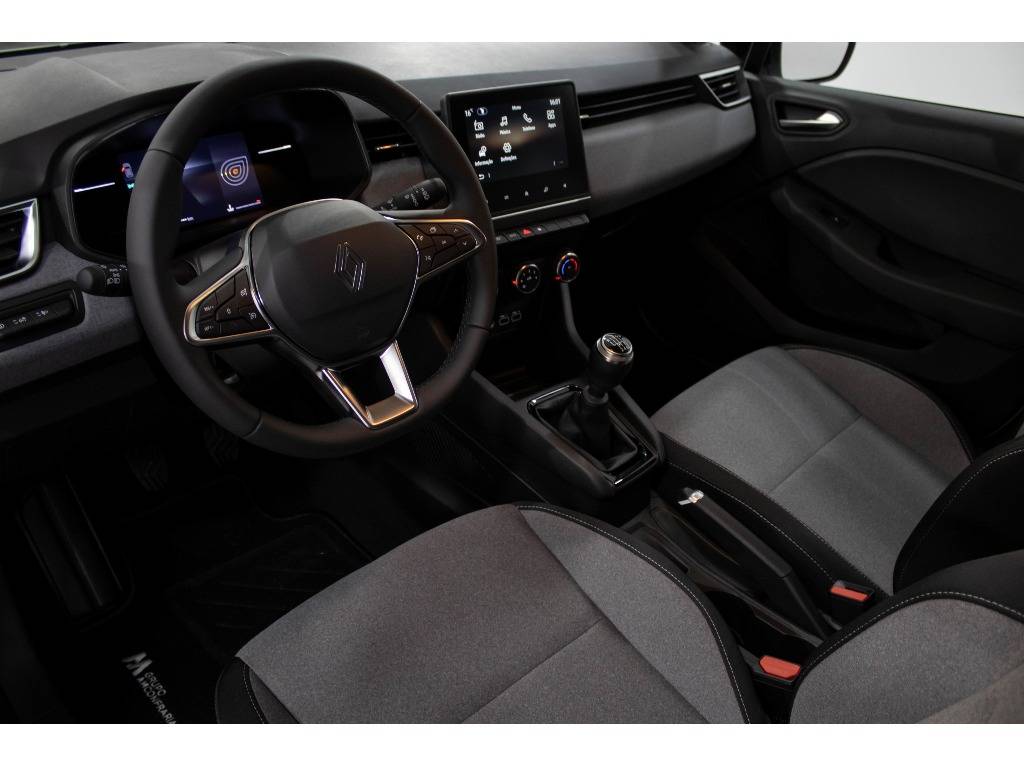 renault-clio-2025-diesel-1461cc
