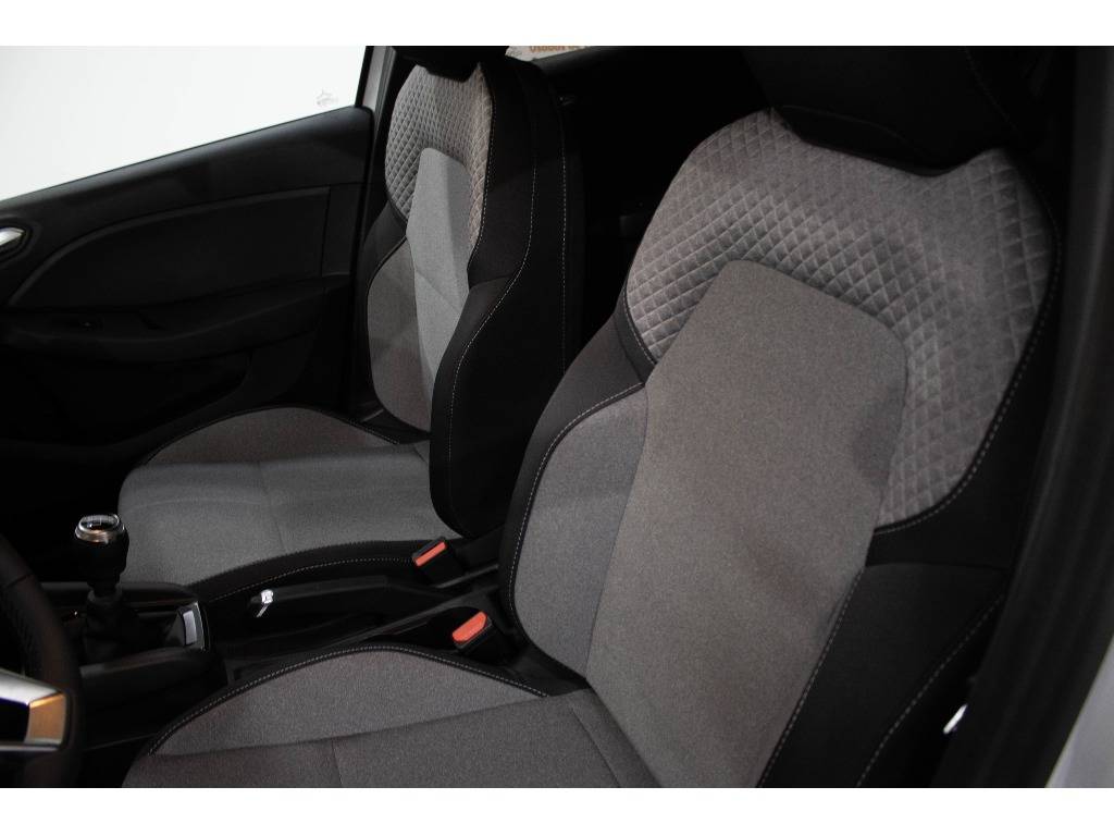 renault-clio-2025-diesel-1461cc