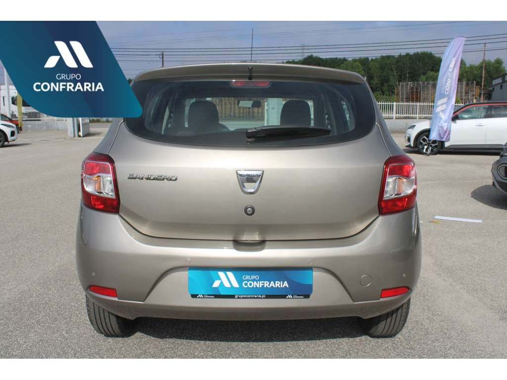 dacia-sandero-2015-diesel-1461cc