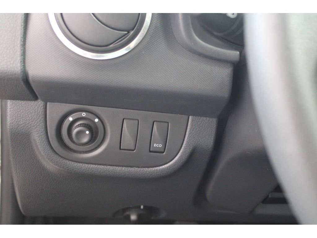 dacia-sandero-2015-diesel-1461cc
