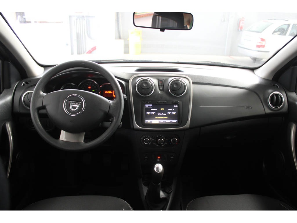 dacia-sandero-2015-diesel-1461cc