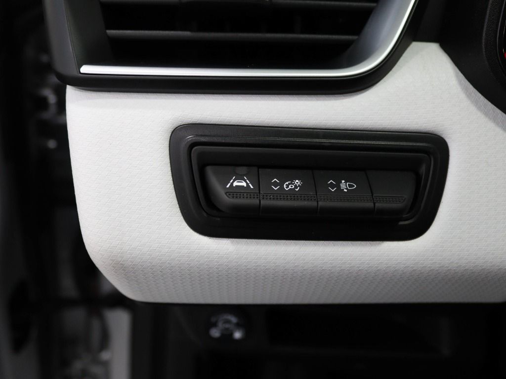 renault-clio-2023-gpl-999cc