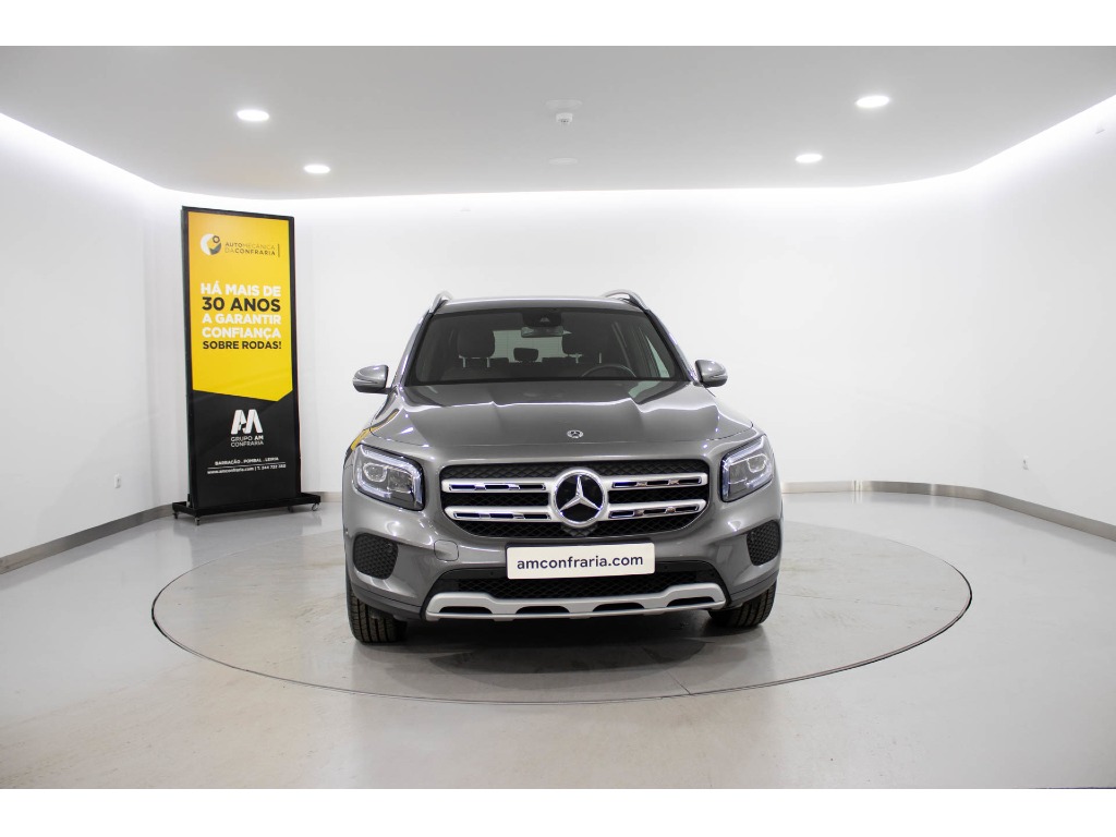 mercedes-benz-glb-2023-diesel-1950cc