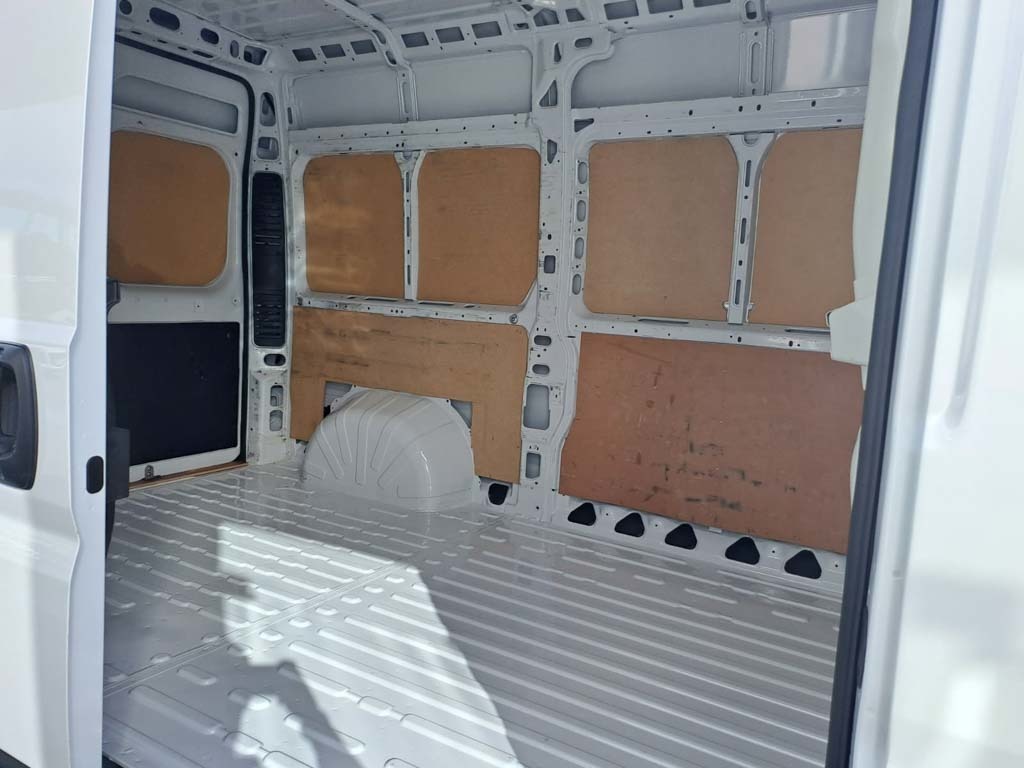 fiat-ducato-2023-diesel-2184cc