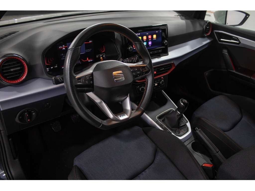 seat-arona-2023-gasolina-999cc