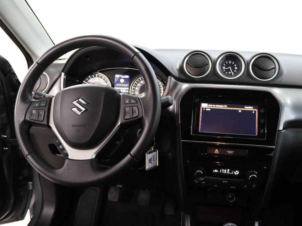 suzuki-vitara-2024-hibrido-a-gasolina-1373cc