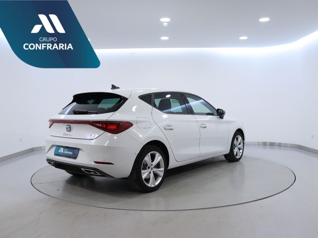 seat-leon-2024-hibrido-1395cc