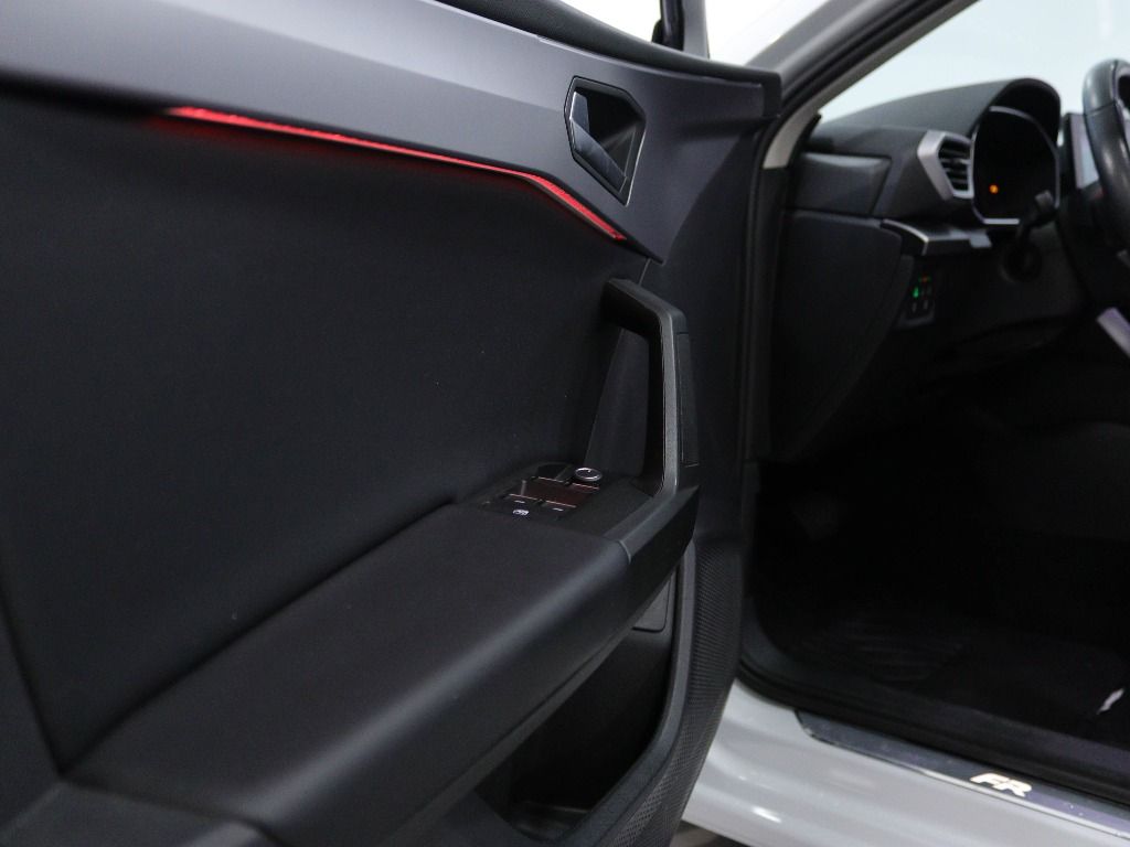 seat-leon-2024-hibrido-1395cc