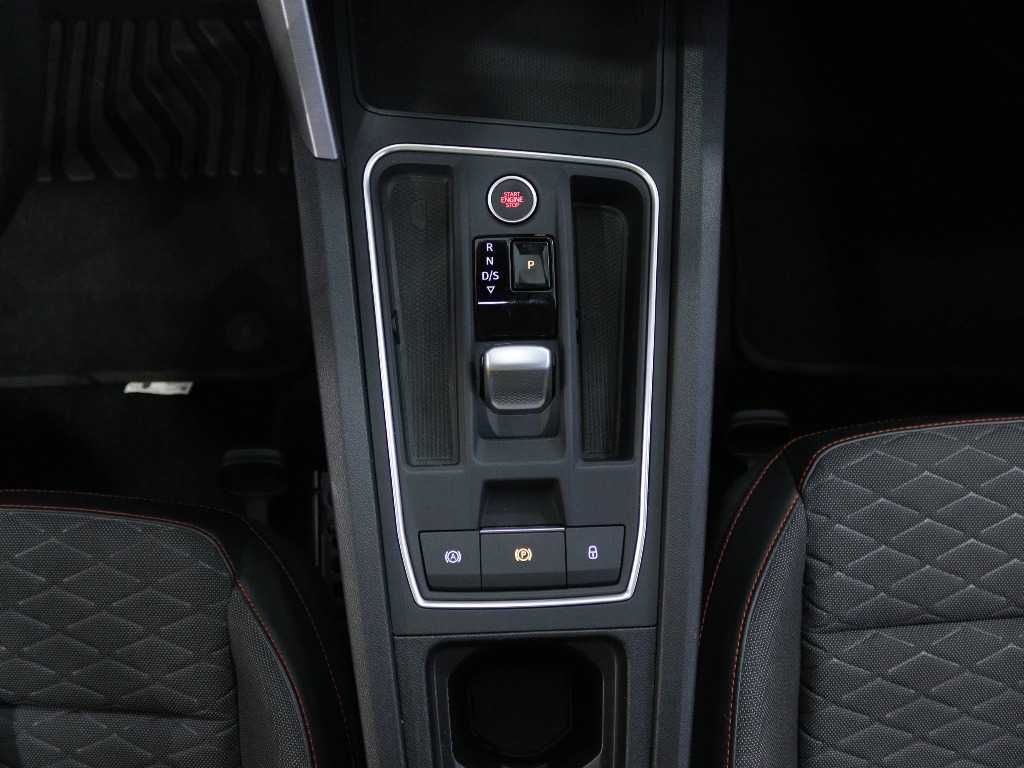 seat-leon-2024-hibrido-1395cc