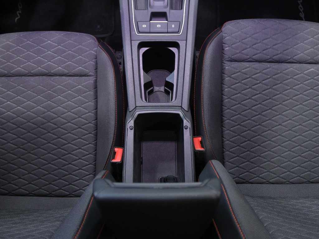 seat-leon-2024-hibrido-1395cc