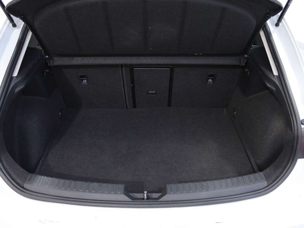 seat-leon-2024-hibrido-1395cc