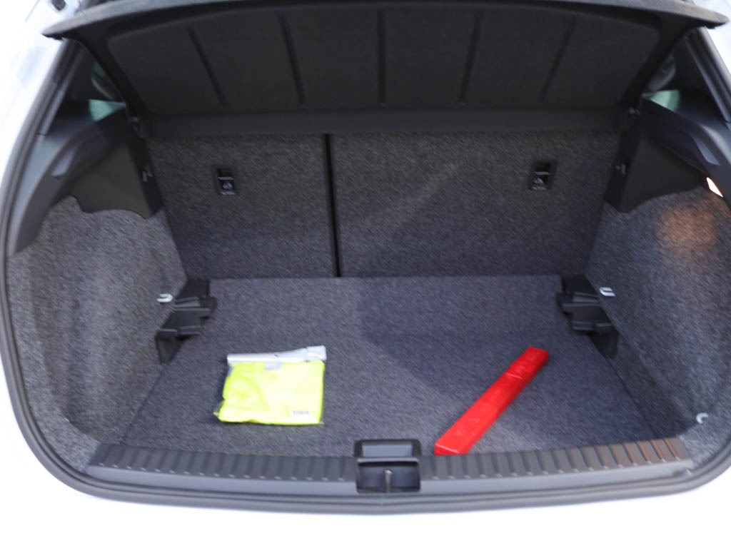 seat-arona-2026-gasolina-999cc