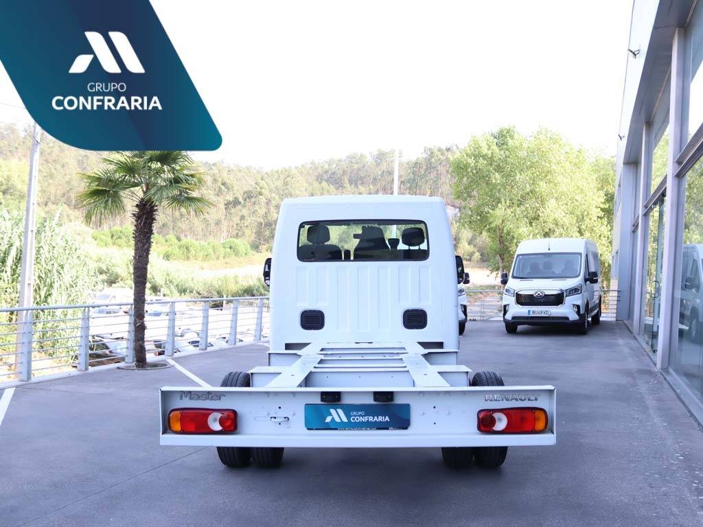 renault-master-2017-diesel-2299cc