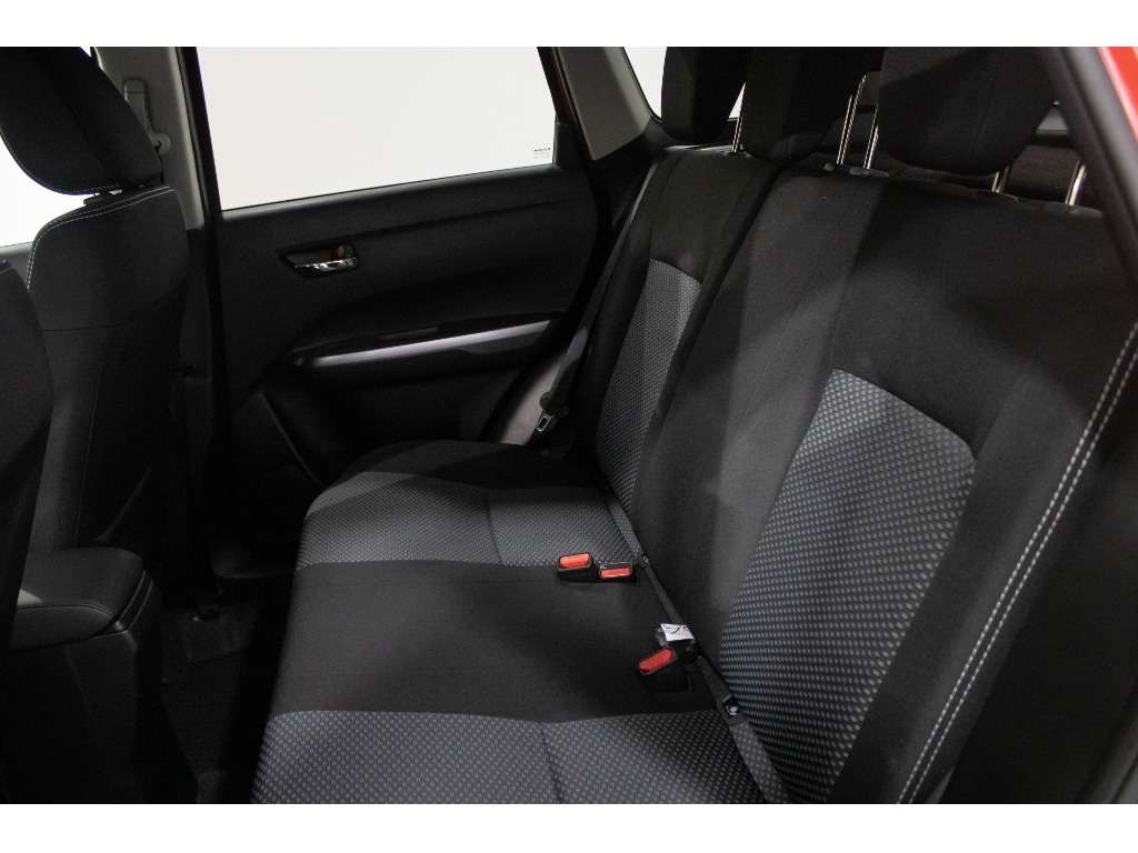 suzuki-vitara-2024-gasolina-1373cc