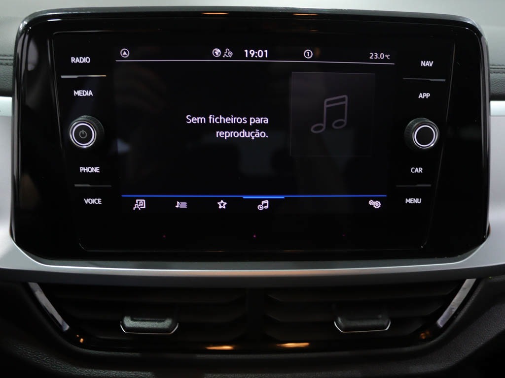 volkswagen-t-roc-2025-gasolina-999cc