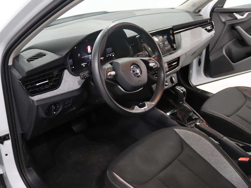 skoda-kamiq-2024-gasolina-999cc