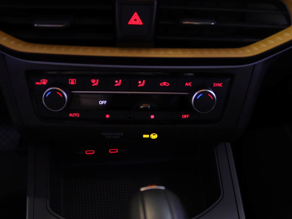 seat-ibiza-2025-gasolina-999cc
