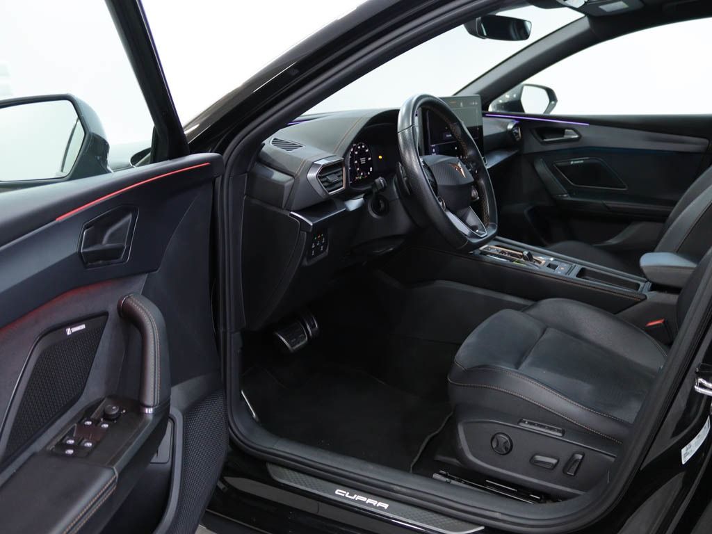 cupra-leon-sportstourer-2024-gasolina-1498cc