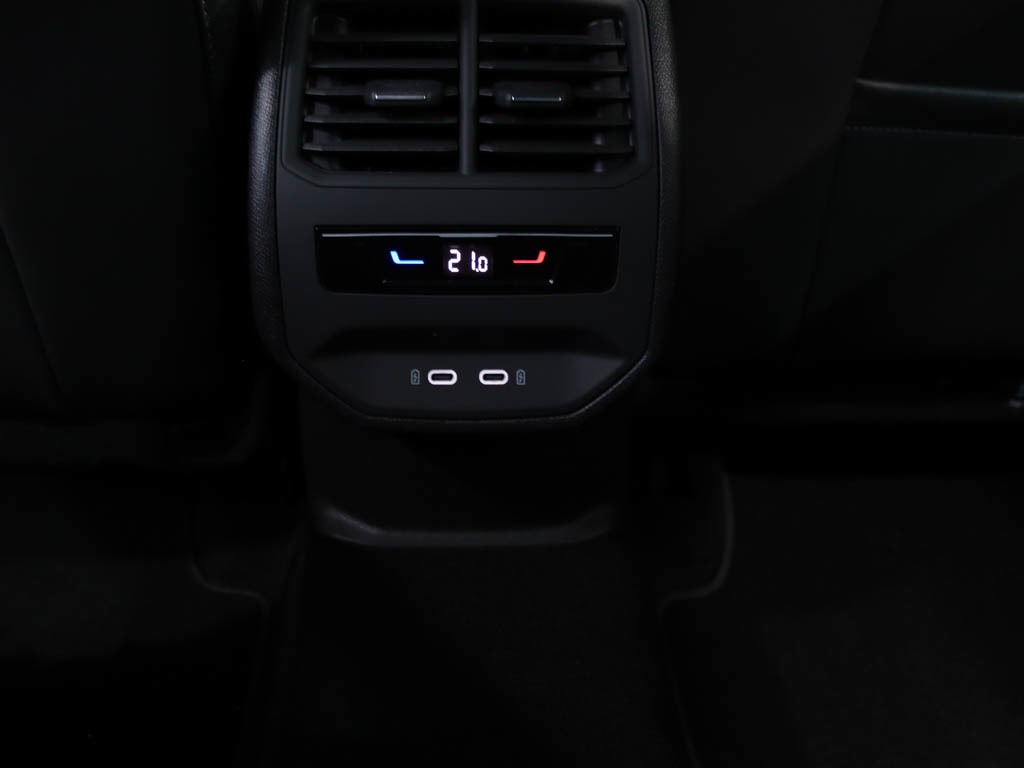 cupra-leon-sportstourer-2024-gasolina-1498cc
