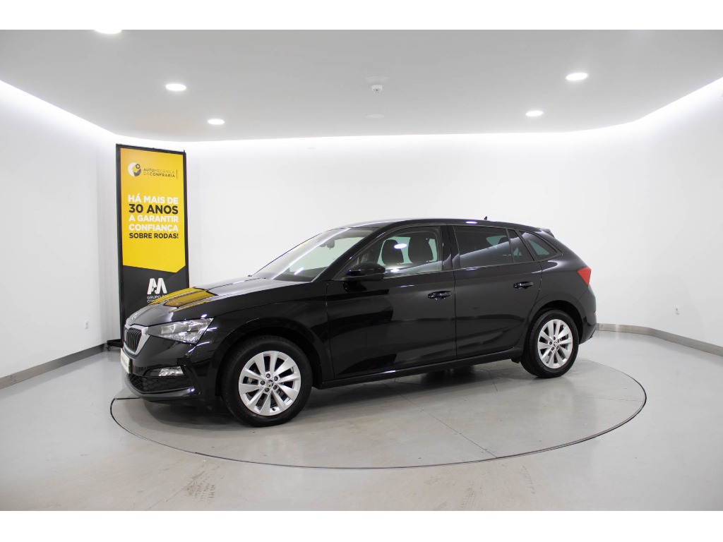 skoda-scala-2023-gasolina-999cc