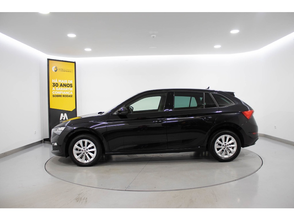 skoda-scala-2023-gasolina-999cc