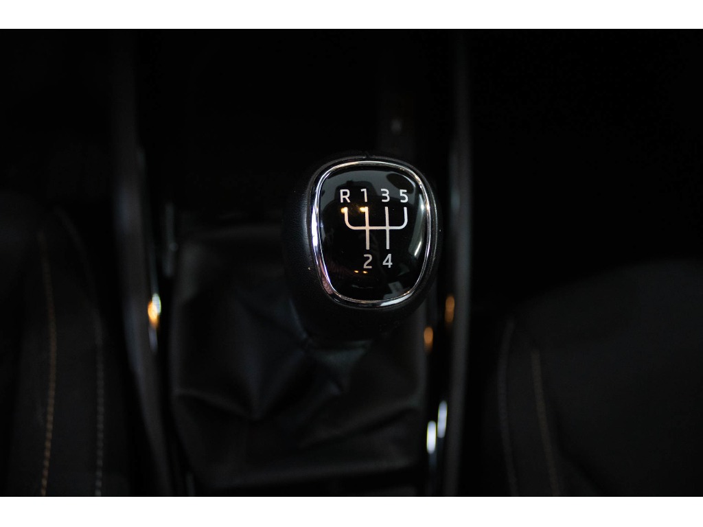 skoda-scala-2023-gasolina-999cc