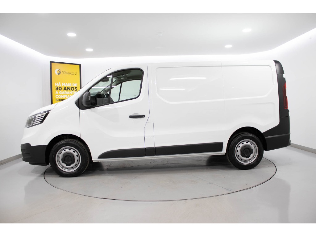 renault-trafic-2024-diesel-1997cc