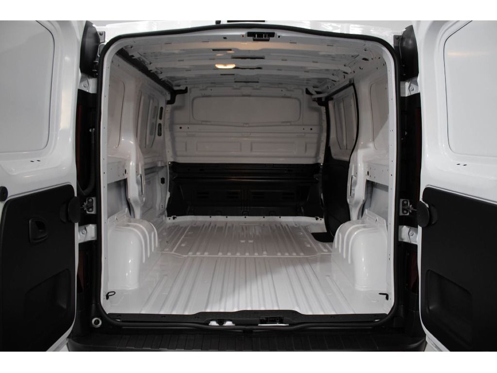 renault-trafic-2024-diesel-1997cc
