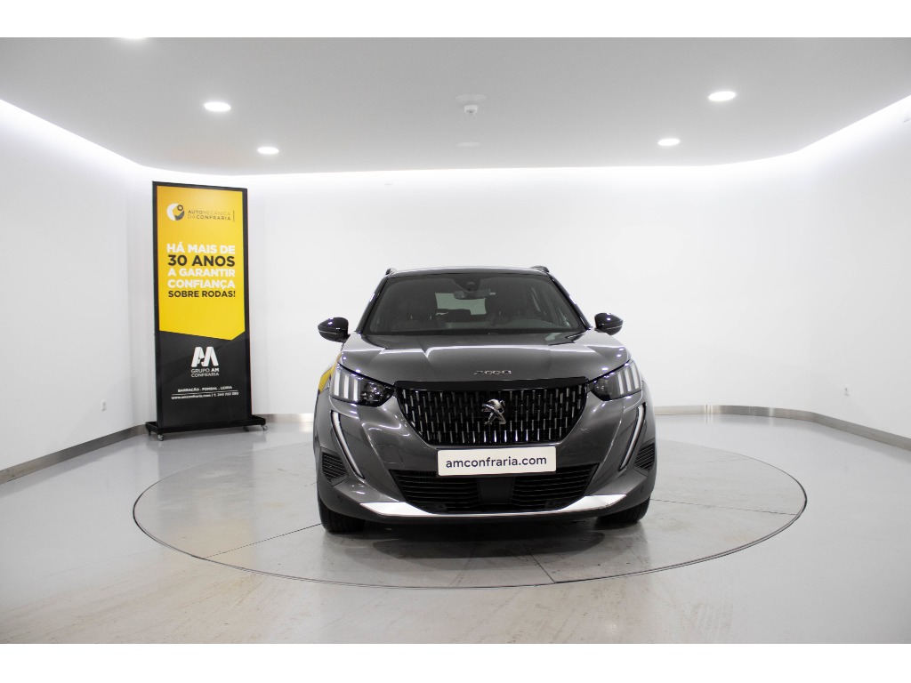 peugeot-2008-2023-gasolina-1199cc