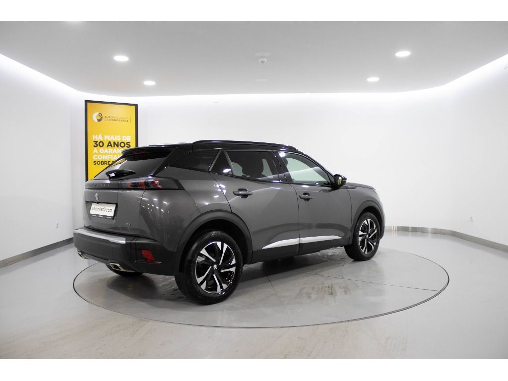 peugeot-2008-2023-gasolina-1199cc
