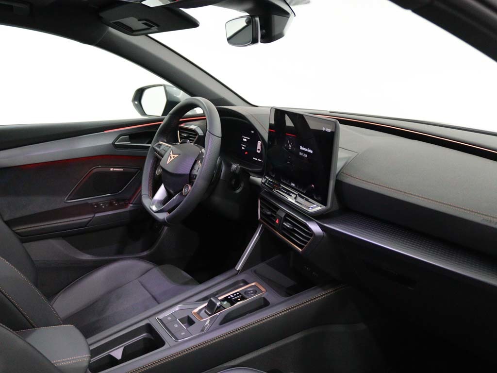 cupra-leon-sportstourer-2025-gasolina-1498cc