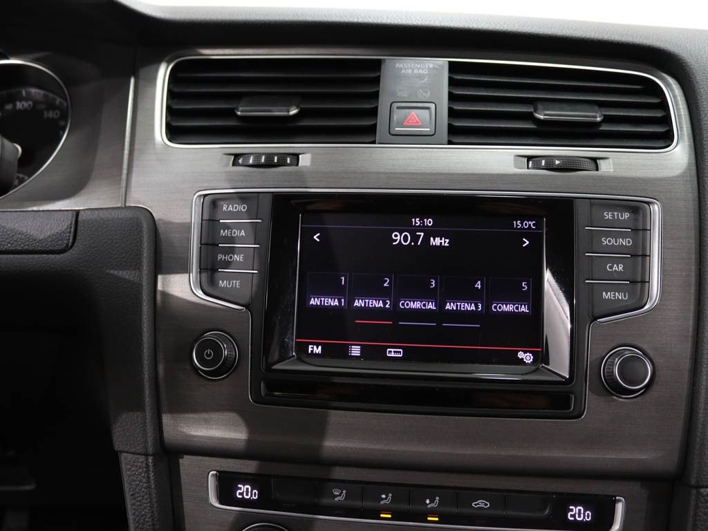 volkswagen-golf-variant-2013-diesel-1598cc
