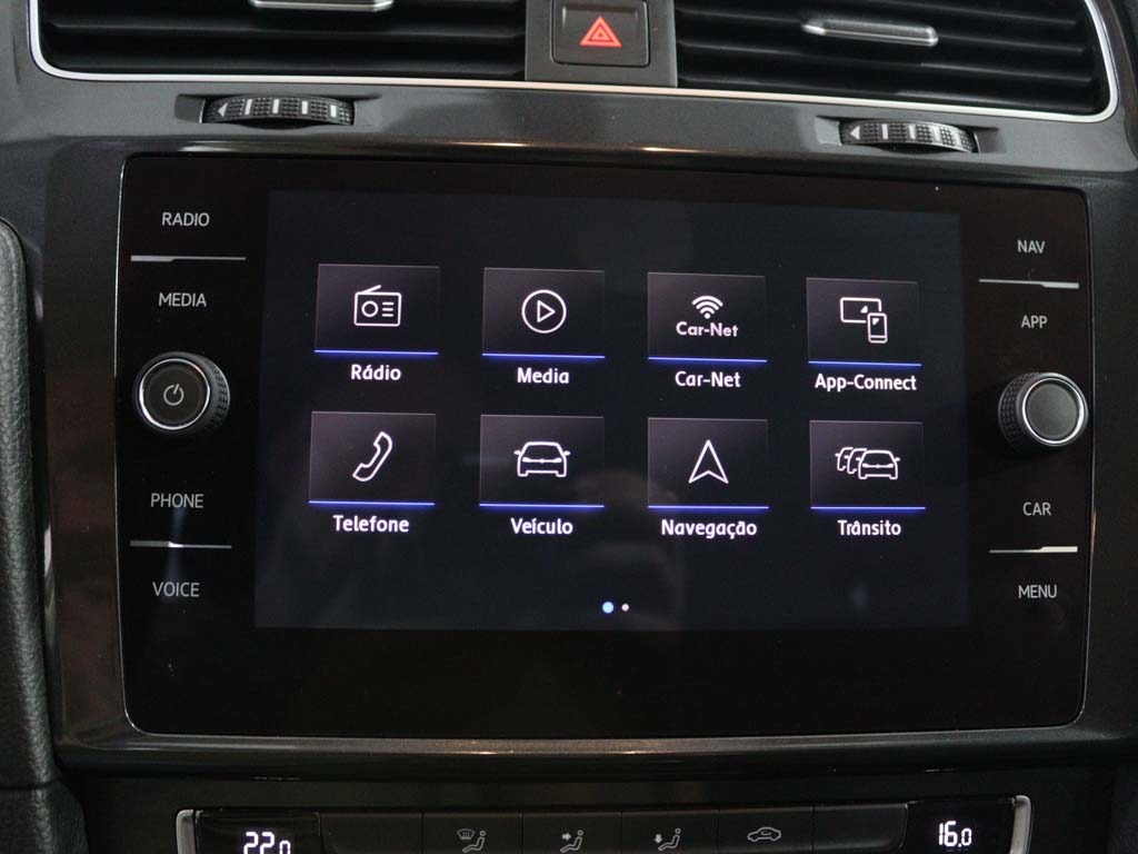volkswagen-golf-variant-2018-diesel-1598cc