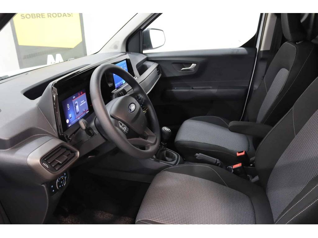 ford-transit-courier-2024-diesel-1499cc