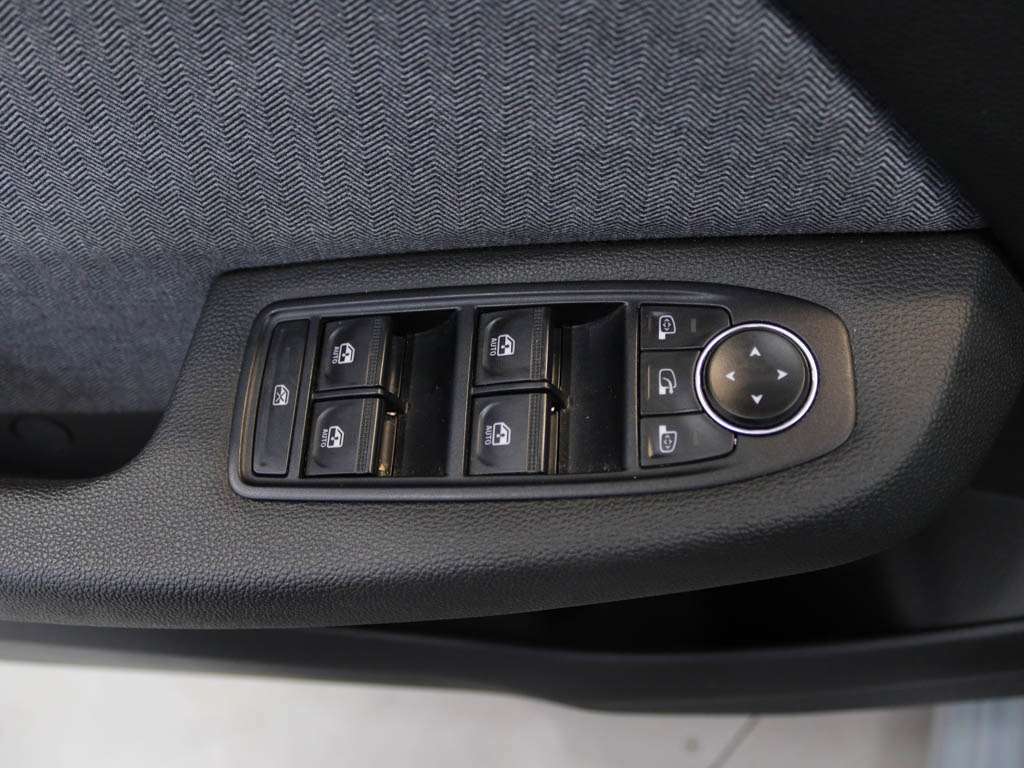 renault-clio-2025-gpl-999cc