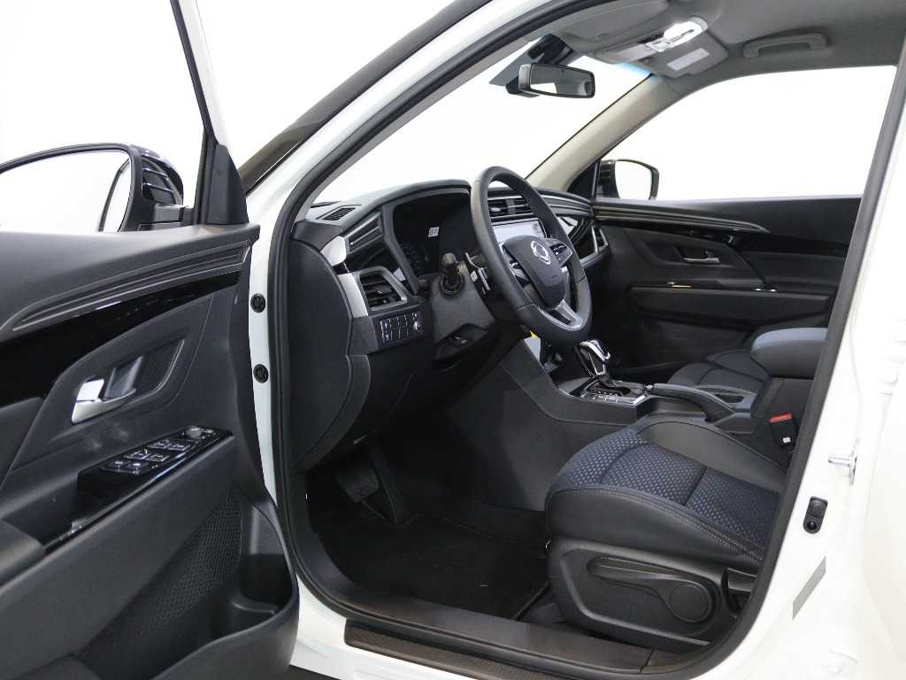 kgm-korando-2026-gasolina-1497cc