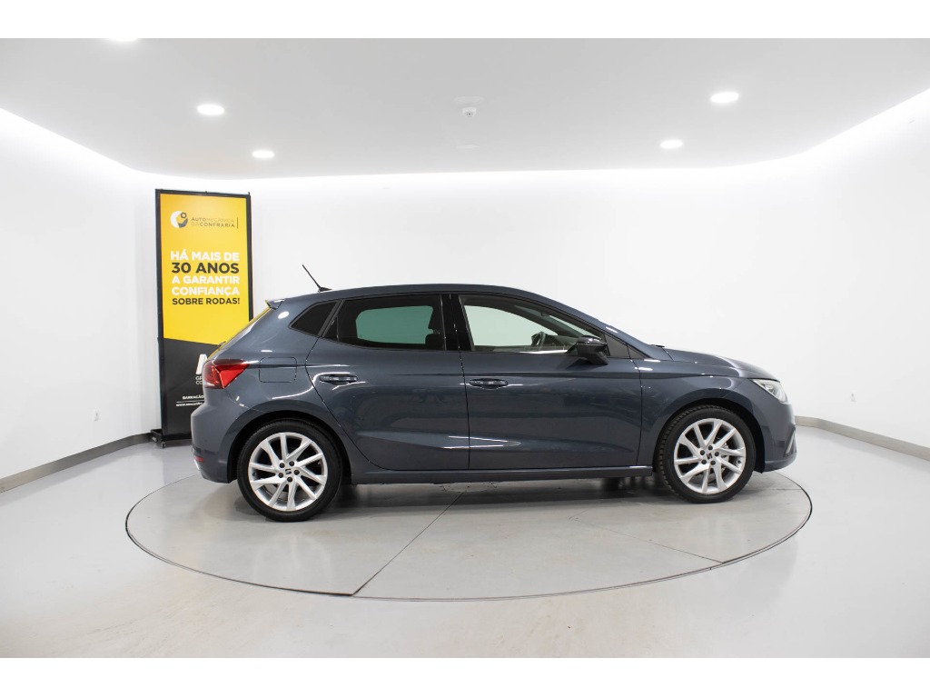 seat-ibiza-2024-gasolina-999cc