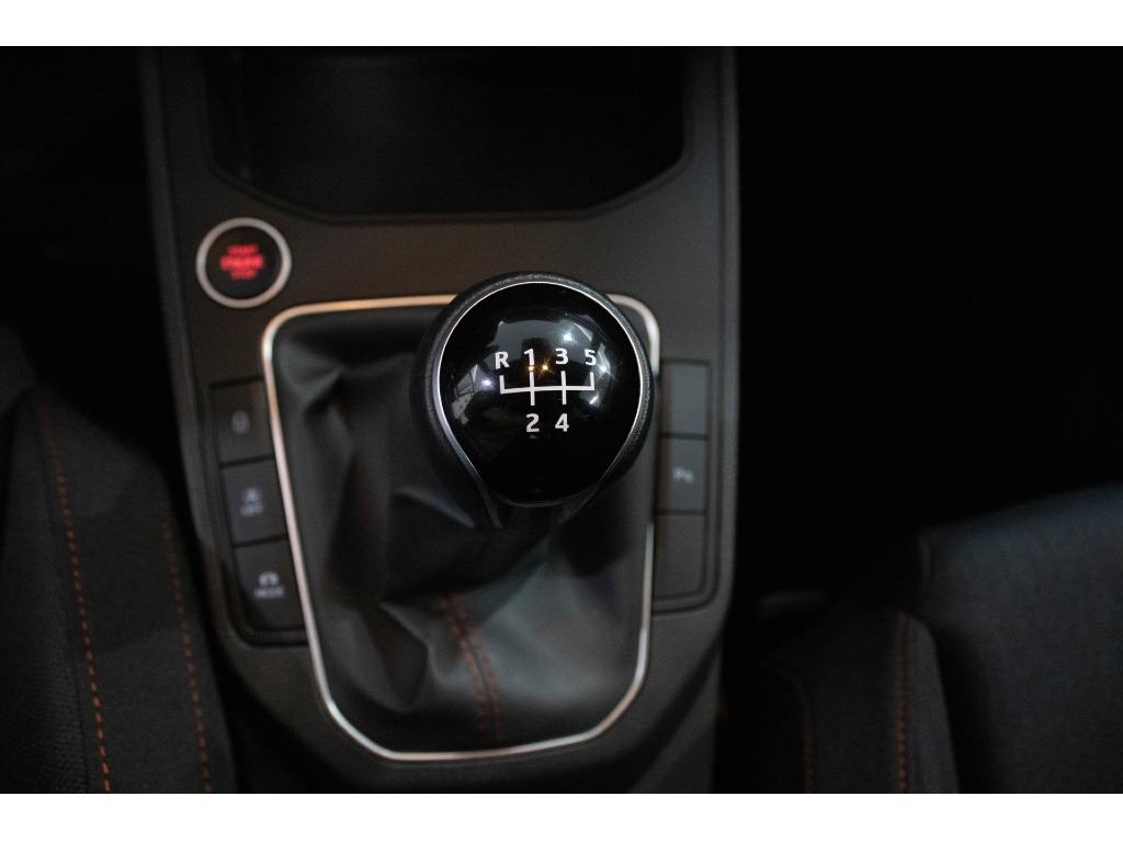 seat-ibiza-2024-gasolina-999cc