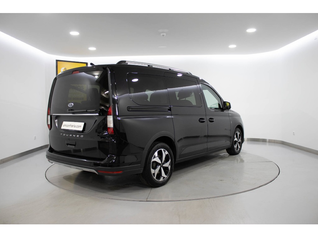 ford-tourneo-2023-gasolina-1498cc