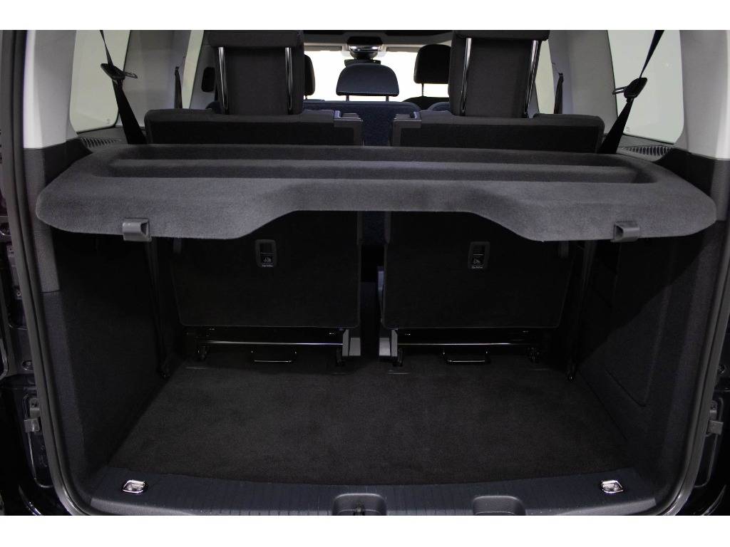 ford-tourneo-2023-gasolina-1498cc
