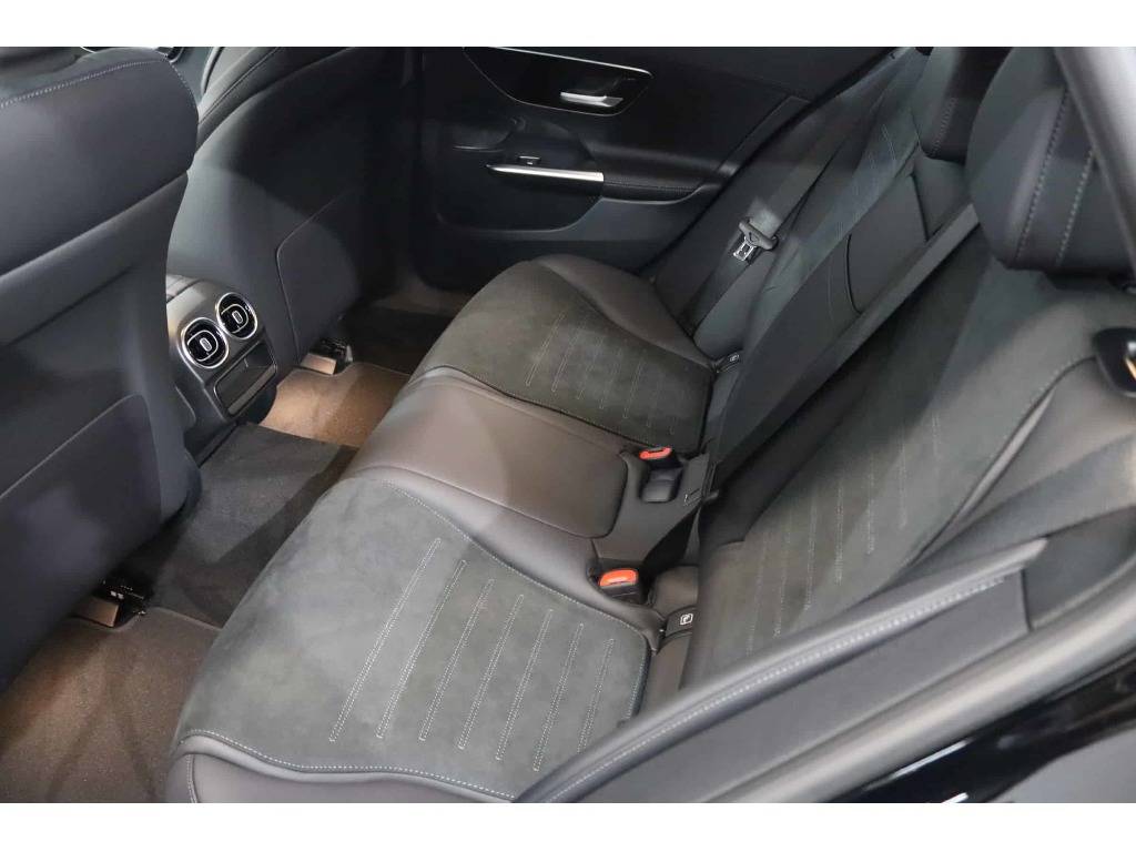 mercedes-benz-classe-c-2023-hibrido-1999cc
