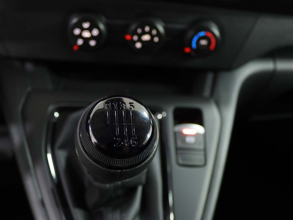 renault-kangoo-2026-diesel-1461cc