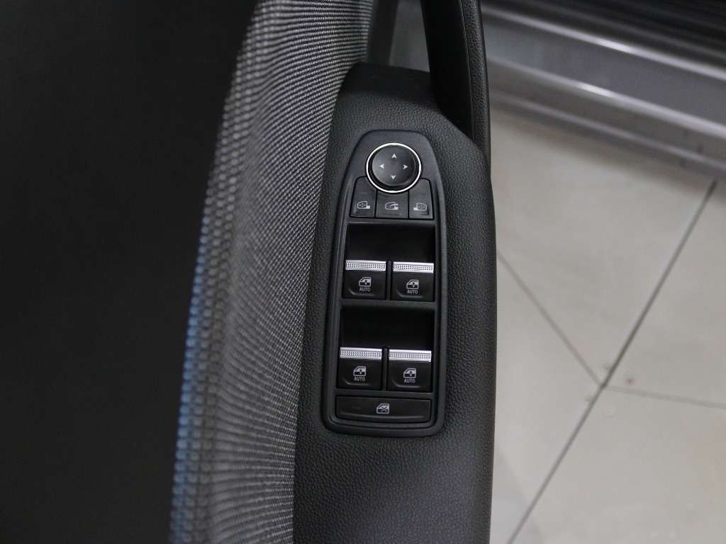 renault-captur-2024-gasolina-999cc