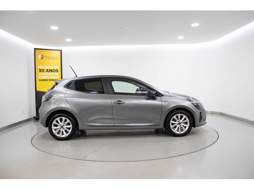 renault-clio-2024-gpl-999cc